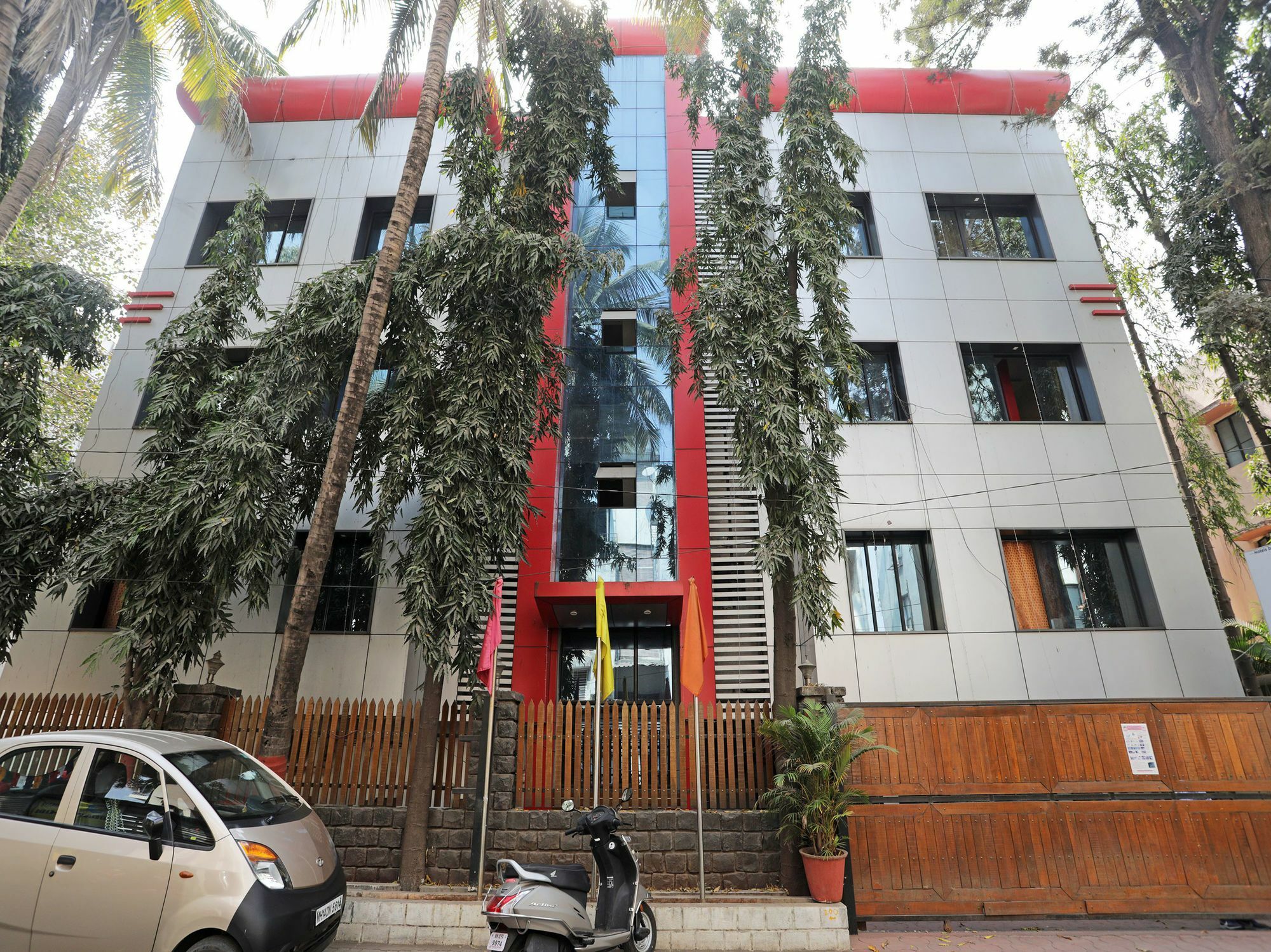 Fabexpress The Paradise Pune Bagian luar foto